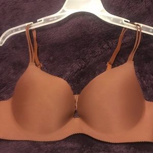Victoria’s Secret Angels Secret Embrace Push Up